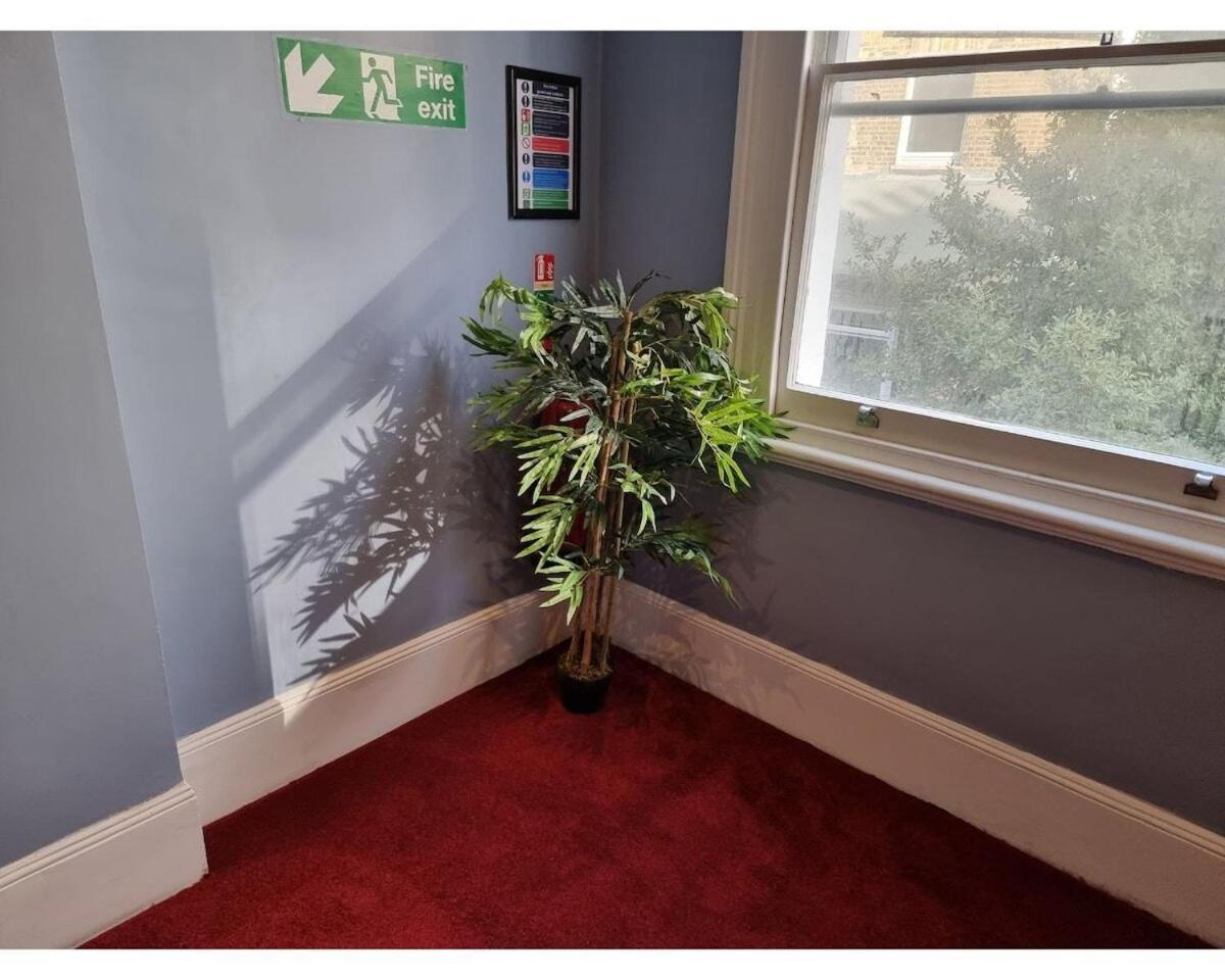F302-3Rd Floor Studio For 2 Near Hyde Park 런던 외부 사진